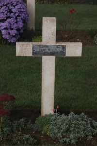 Aubigny Communal Cemetery Extension - Villiger, Paul